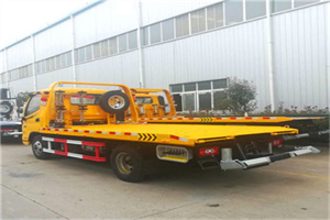 来安附近拖车救援搭电